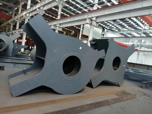 Q355B Q235B Grade Steelwork Fabrication Services Well Welded Customized