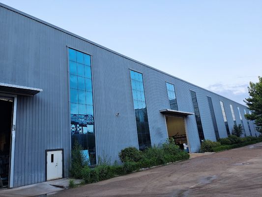 Customized Design Prefabricated Steel Structure Workshop Tailor-Made Metal Workshop Building
