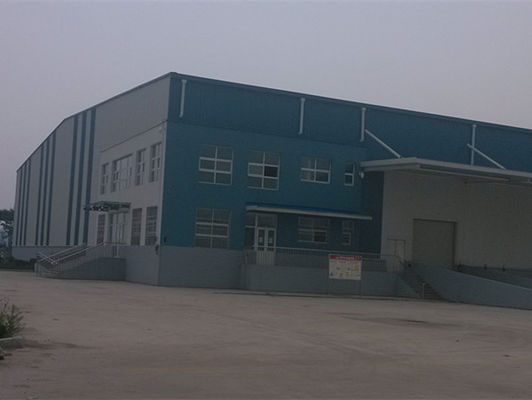 Large span low cost prefabricated engineering steel frame structure warehouse