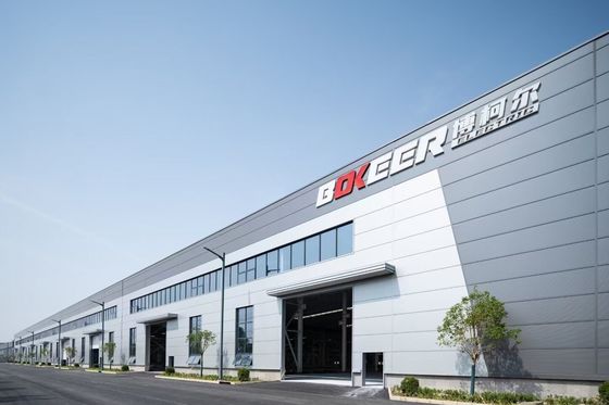 Light Prefab Steel Structure Warehouse Construction Solution With Customized Dimension